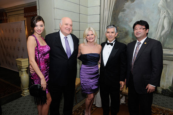Supermodel Miranda Kerr, Richard Murray, Wacoal America, Victorias Secret CEO and President Sharen Jester Turney, Victor Vega and Takuya Miura, both of Wacoal America